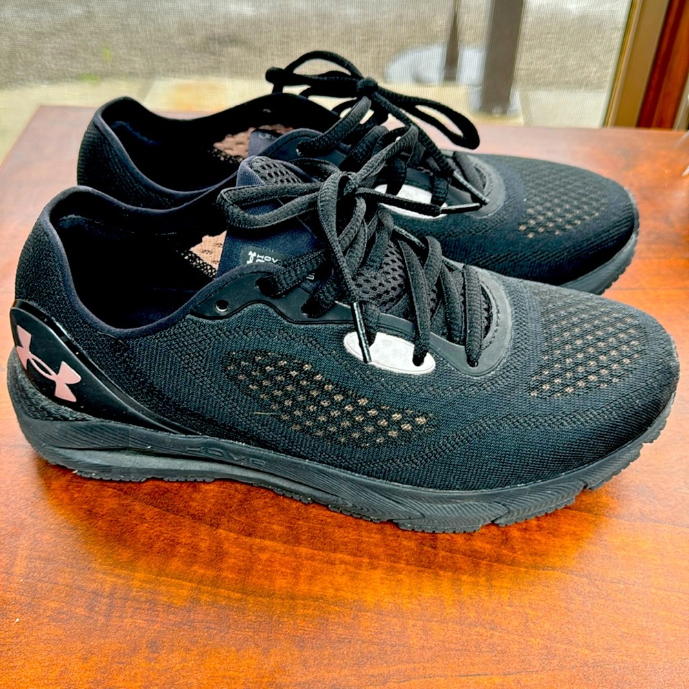 Under Armour HOVR Sonic 5